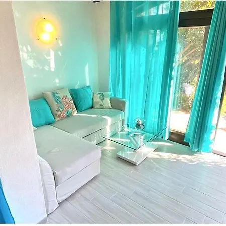 Villino Con Piscina Condominiale Dom wakacyjny *