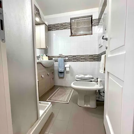 Villino Con Piscina Condominiale *