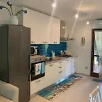 Villino Con Piscina Condominiale Prázdninový dům *