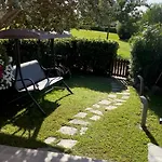 Villino Con Piscina Condominiale *
